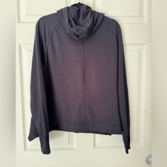 Danskin black sweatshirt size large women - Picture 4 of 5